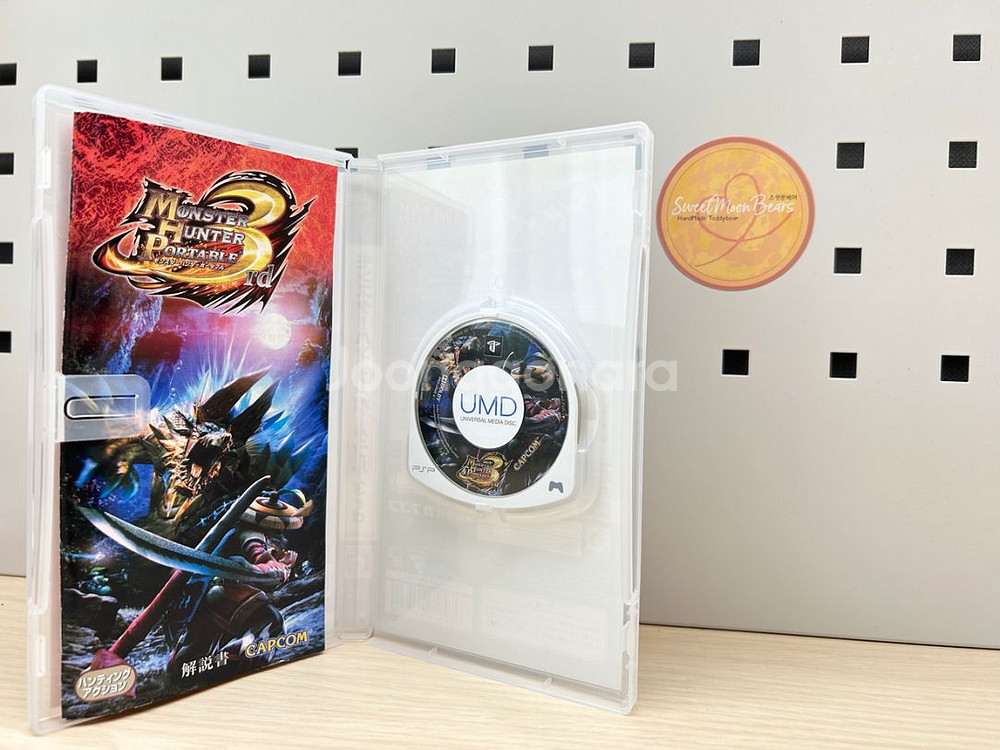 플레이스테이션 PSP 몬스터헌터3 중고곽팩 psp--2