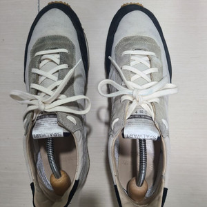 스파워트 스니커즈 270 사이즈 팝니다