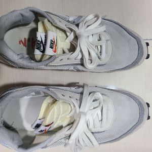 나이키 사카이 270사이즈 팝니다