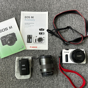 캐논 미러리스 카메라 eos m 렌즈 2개