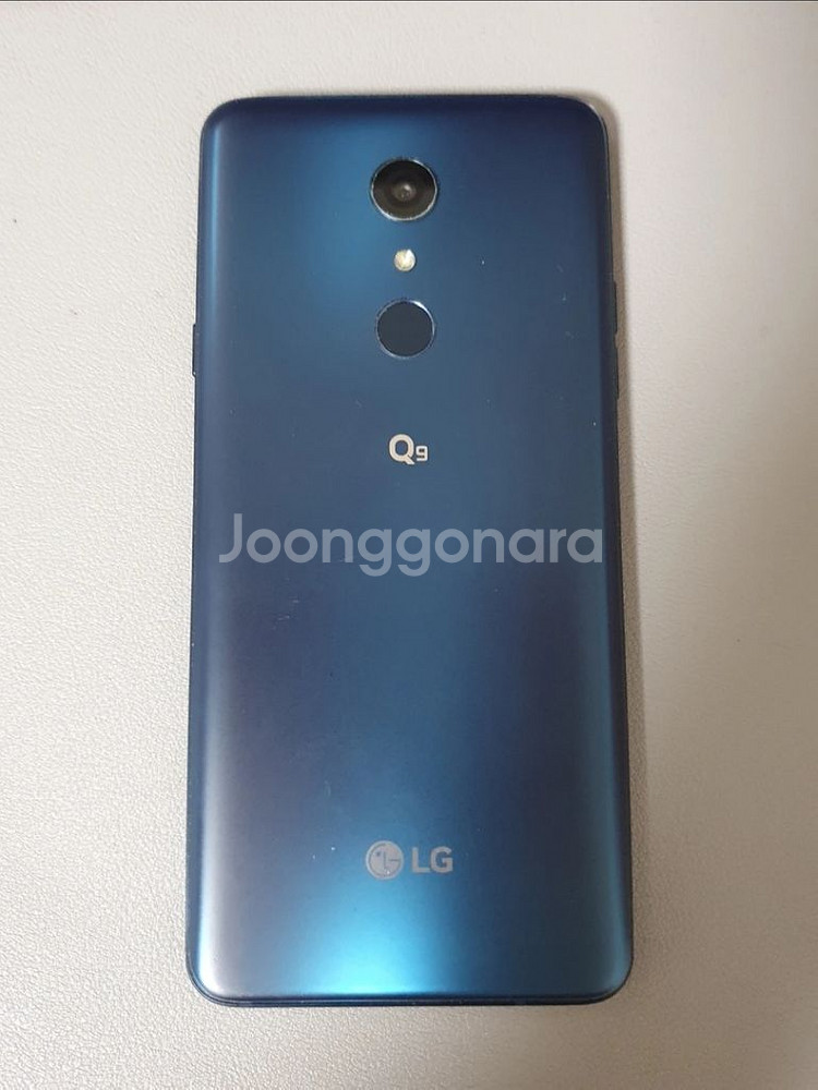 LG Q9 공기계팝니다.64G단품--1