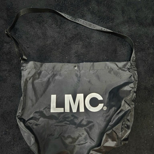 LMC 크로스백