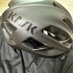 카스크 프로톤 사이클 로드 자전거 헬멧 아시안핏