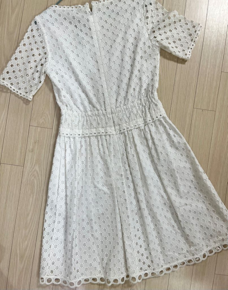 44반 마른55 새상품 까르벵 레이스 원피스 마쥬 이미지