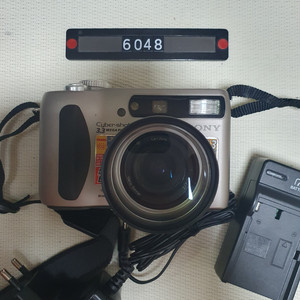 소니 사이버샷 DSC-S 75 디지털카메라