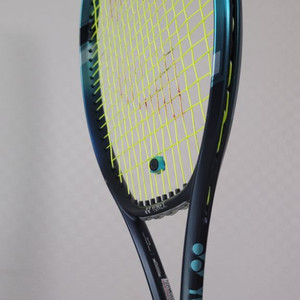 이존98 305g 2그립 테니스라켓