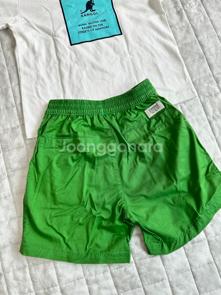 캉골키즈 화이트 티셔츠 & 그린 반바지 120사이즈--2