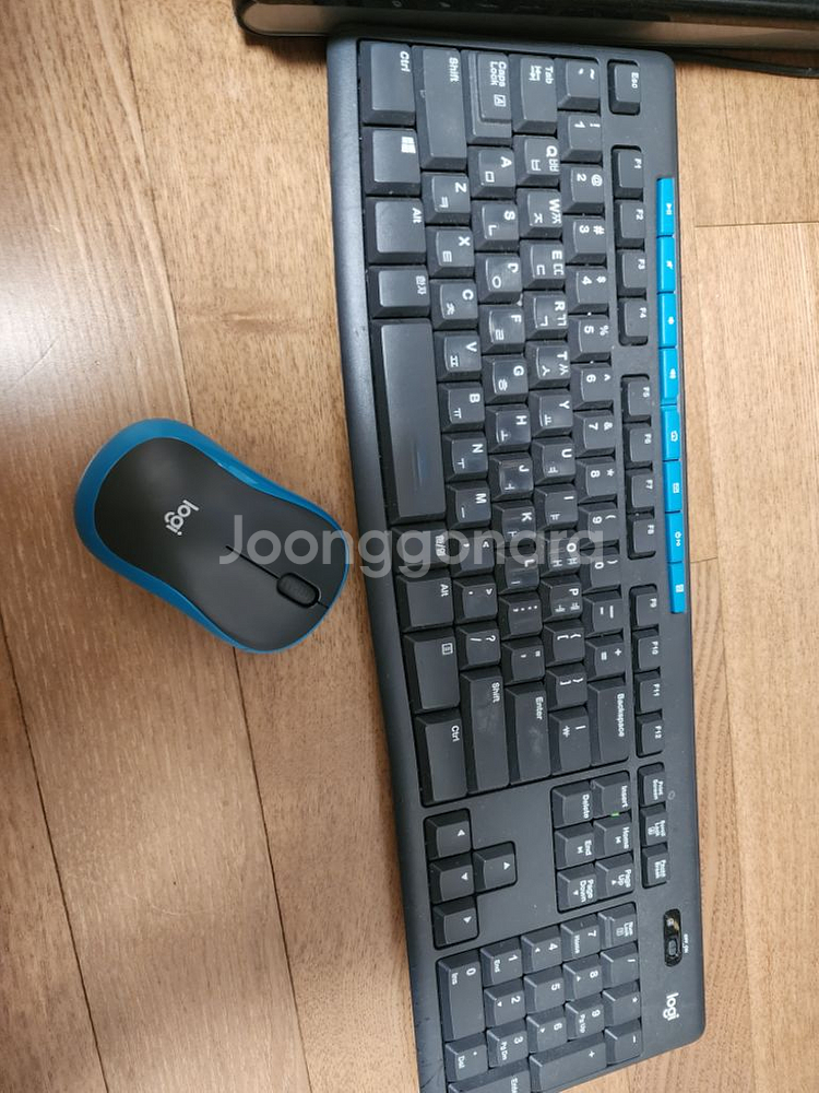 삼성노트북 plus 2 NT550XDZ (미스틱 그레이--4