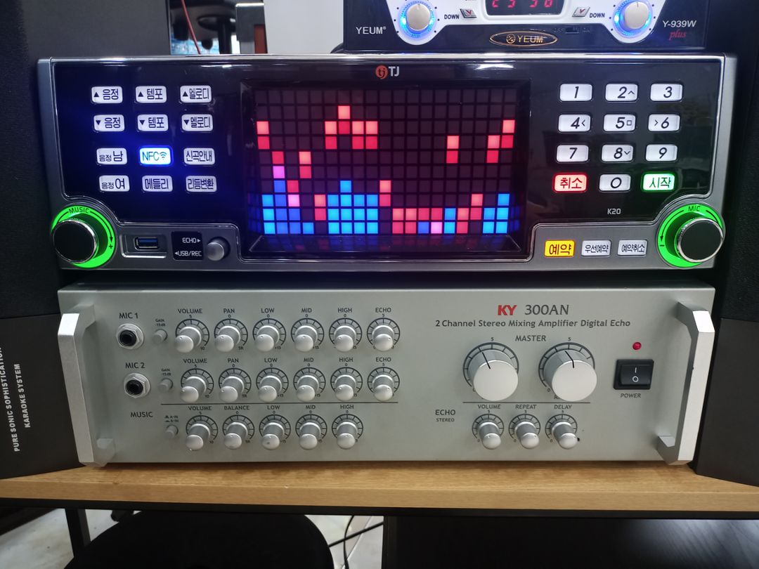 중고 태진 고급형 코인노래방기계셋트 무선마이크 모니터 | 중고나라 - 안심되는 중고거래