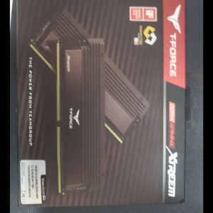 TEAMGROUP 튜닝램(2x8)DDR4 4000MHz