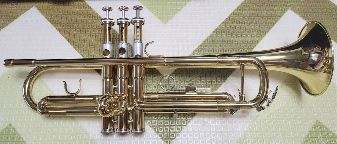 SEUMER(쎌마)트럼펫 HENRRARIS--1