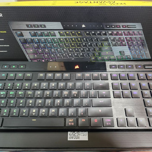 커세어 K100 AIR 기계식키보드 팝니다.