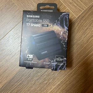 삼성 외장SSD T7 Shiled 1TB 블랙 개봉