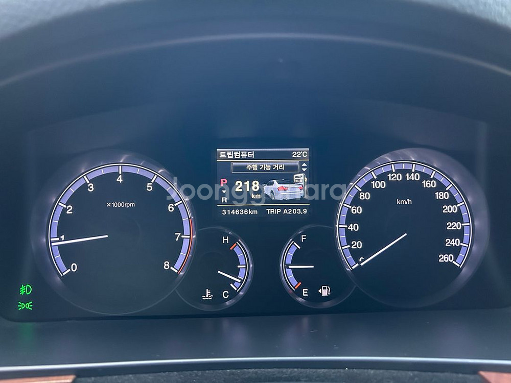 뉴체어맨W 13년식 CW700 4Tronic 판매합니다--6