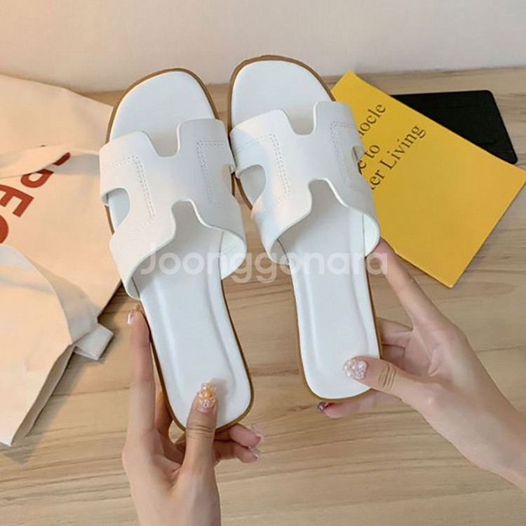 여성 심플 모던 H무늬 여름 샌들 슬리퍼 225~255--3
