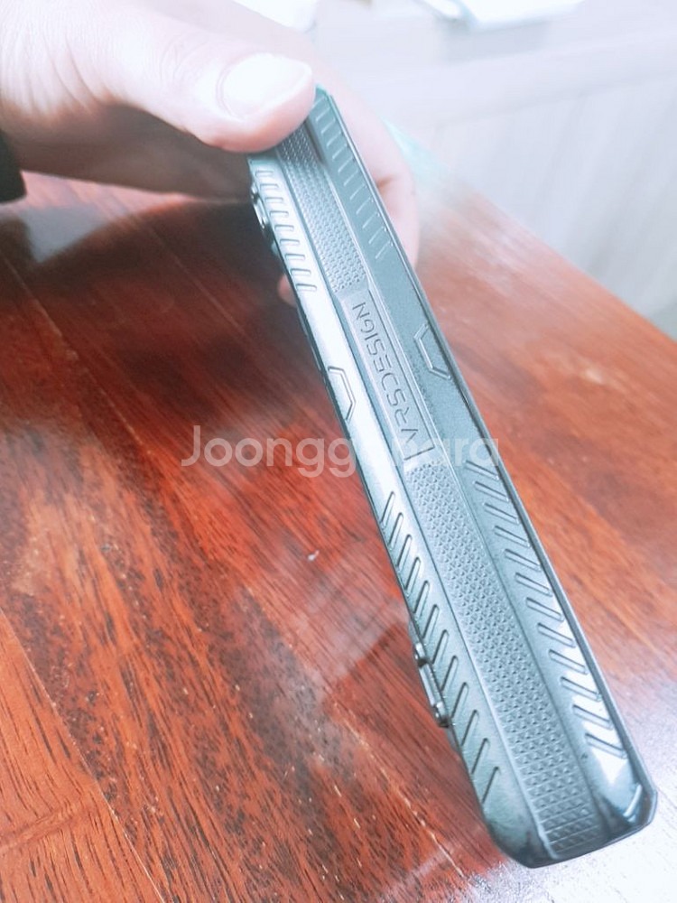갤럭시 Z폴드4 512G 베이지 아이폰교환--1