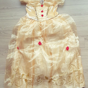 디즈니 벨 드레스