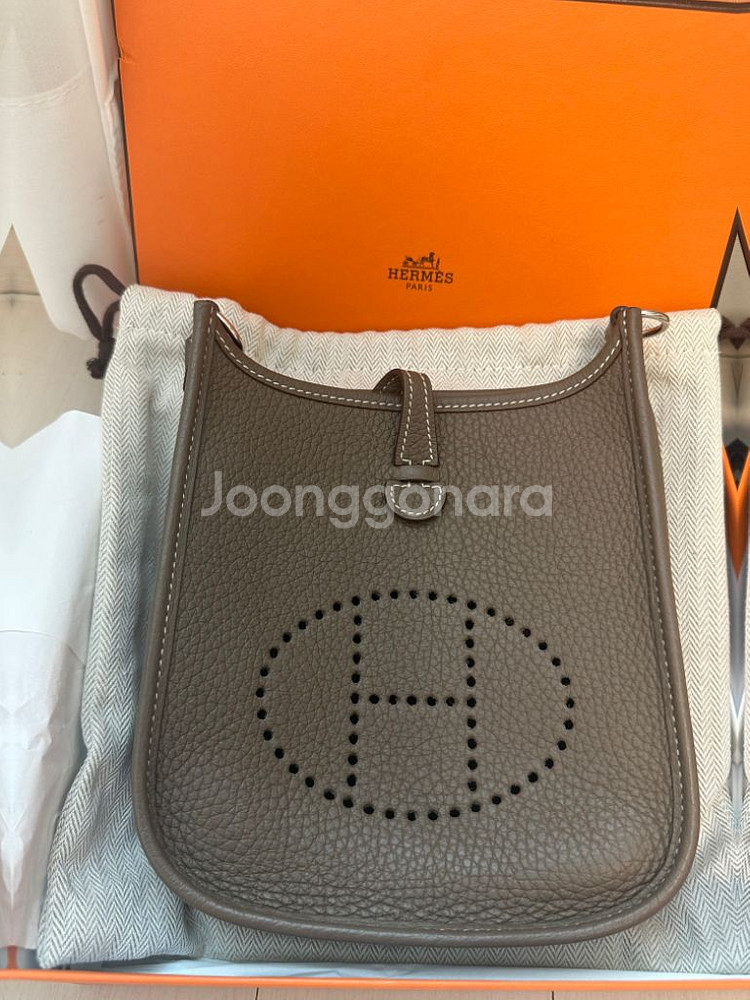 에르메스 에블린 미니 에토프 Y각인--1