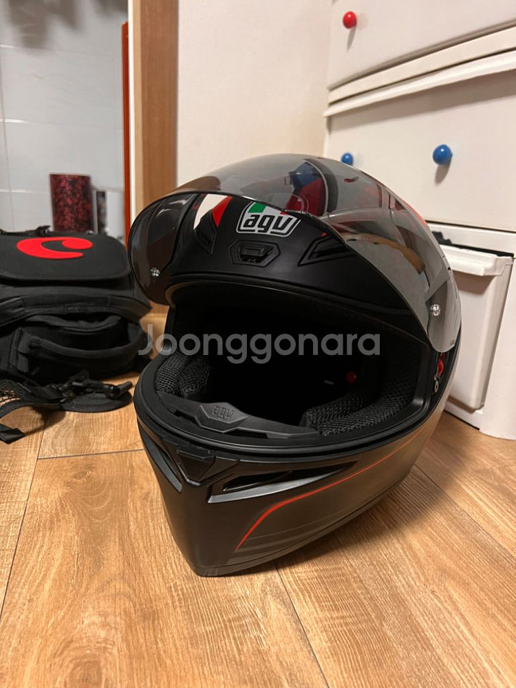 agv k-1 블랙&레드 풀페이스헬멧 M 사이즈 판매--4