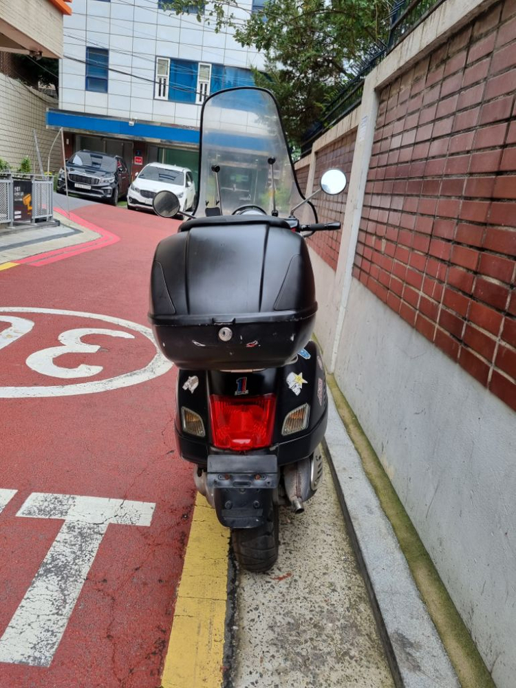 베스파 GTS 300--6