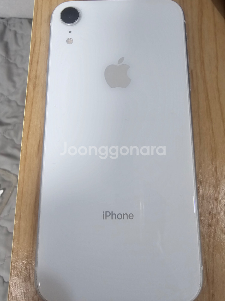 호주에서 구매한 아이폰 XR 화이트 64g 85%--1