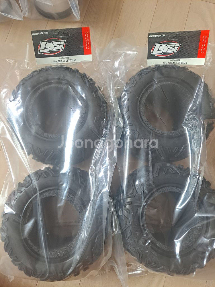 Losi Lst 1:8 몬스터 휠/타이어--1
