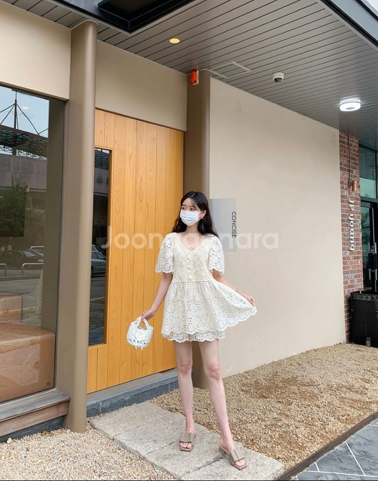 바이씨니 뜨개펀칭 투피스--1