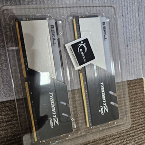 G.SKILL DDR4-3600 CL16 팝니다.