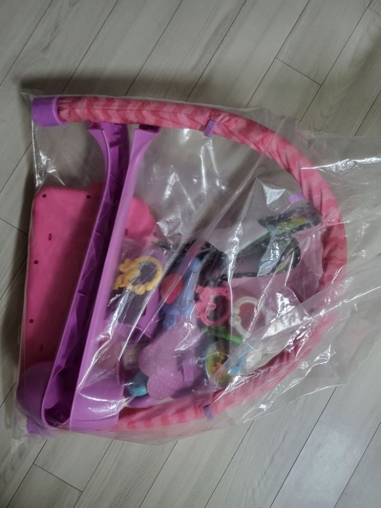 유모차, 아기운동장, 치발기 등등 일괄 무료나눔 합니다--2