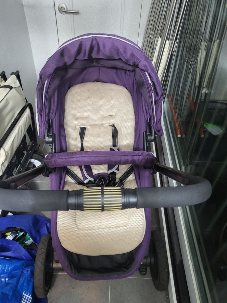 유모차, 아기운동장, 치발기 등등 일괄 무료나눔 합니다--1