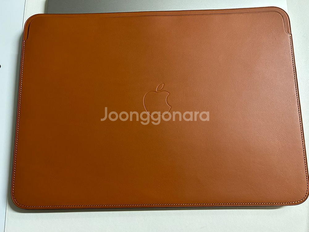 애플 정품 맥북 가죽 슬리브 미사용 13인치--1