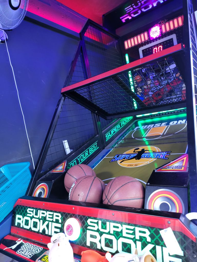 농구게임 (슈퍼루키2) 과 코인노래방 부스형 2개 판매 | 중고나라 - 안심되는 중고거래