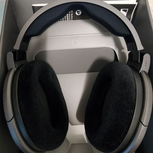 젠하이저 hd600 헤드폰