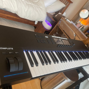 komplete kontrol s61 mk2