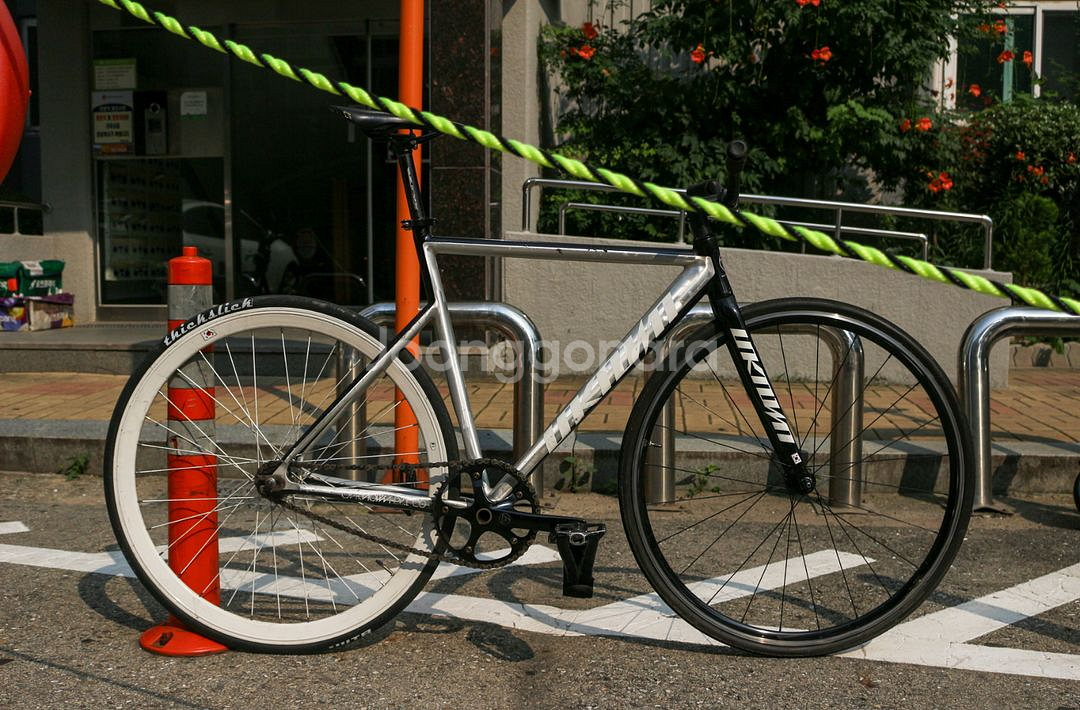 언노운 PS1 한정판 픽시 자전거 | 하이브리드/픽시/미니벨로 | 중고나라