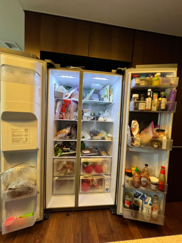 삼성 양문형 얼음 정수기 냉장고 이미지