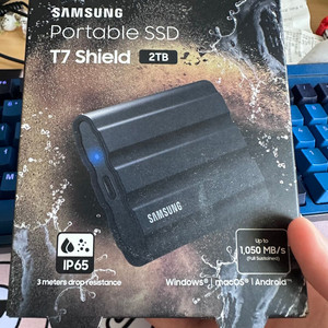 삼성 T7 shield 쉴드 포터블 외장 ssd 2tb