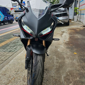 CBR650R. 2019년 오늘하루 선착순