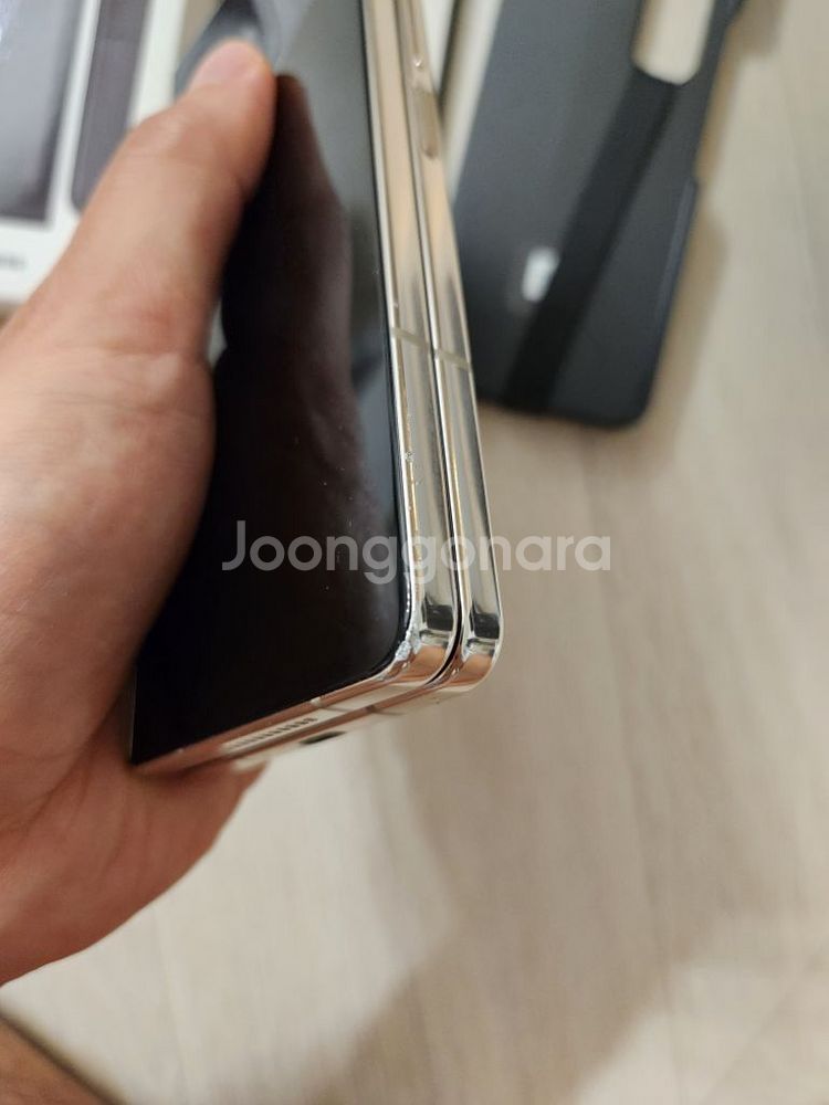 갤럭시 z폴드4 1TB 베이지--6