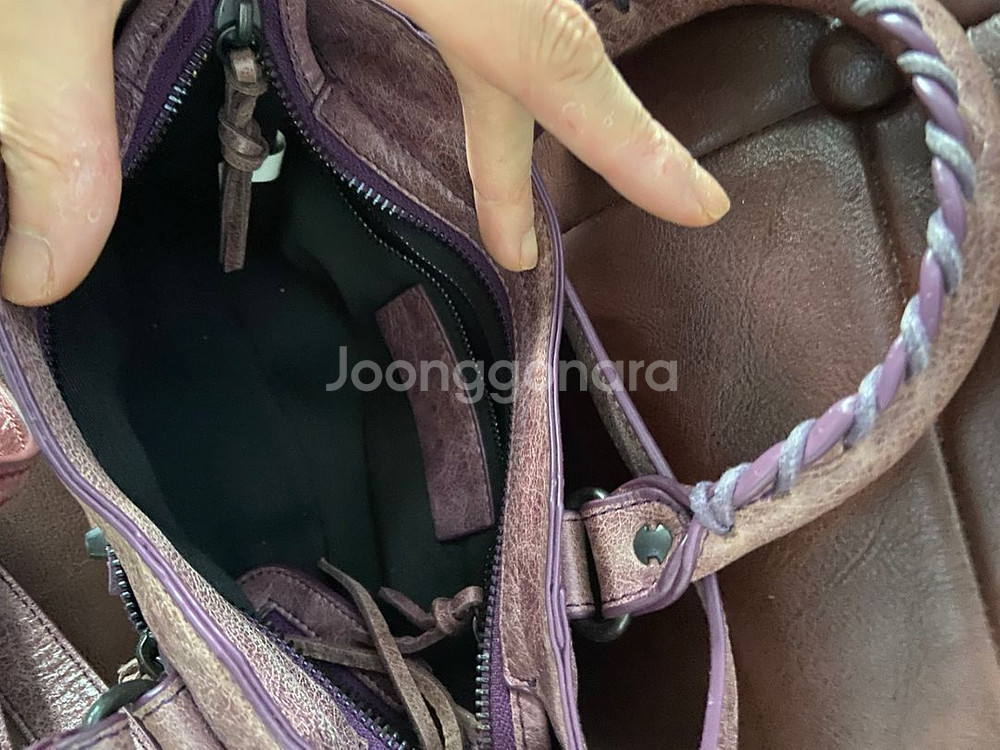 미니사이즈 모터백 판매합니다--7
