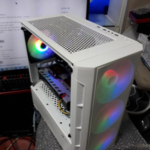 i7-8700 rx580 게이밍 PC (수원)