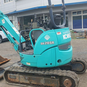 코벨코20 집게장착 굴삭기