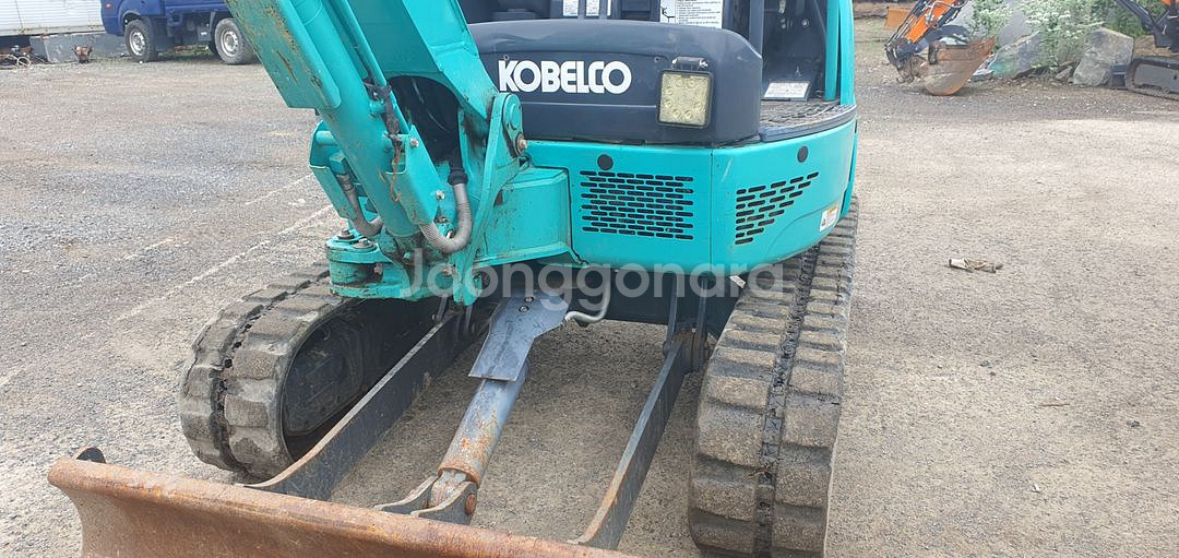 코벨코20 집게장착 굴삭기--5