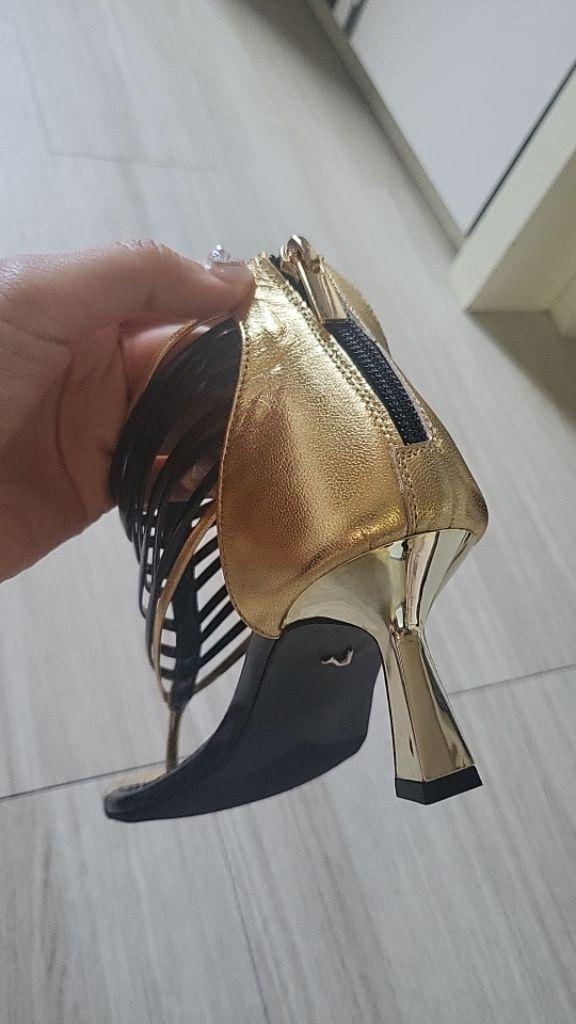 엘칸토 여자샌들(새상품)--3