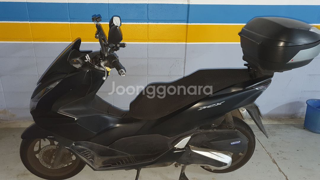 PCX 2021년식 ABS 블랙 처분합니다.--1