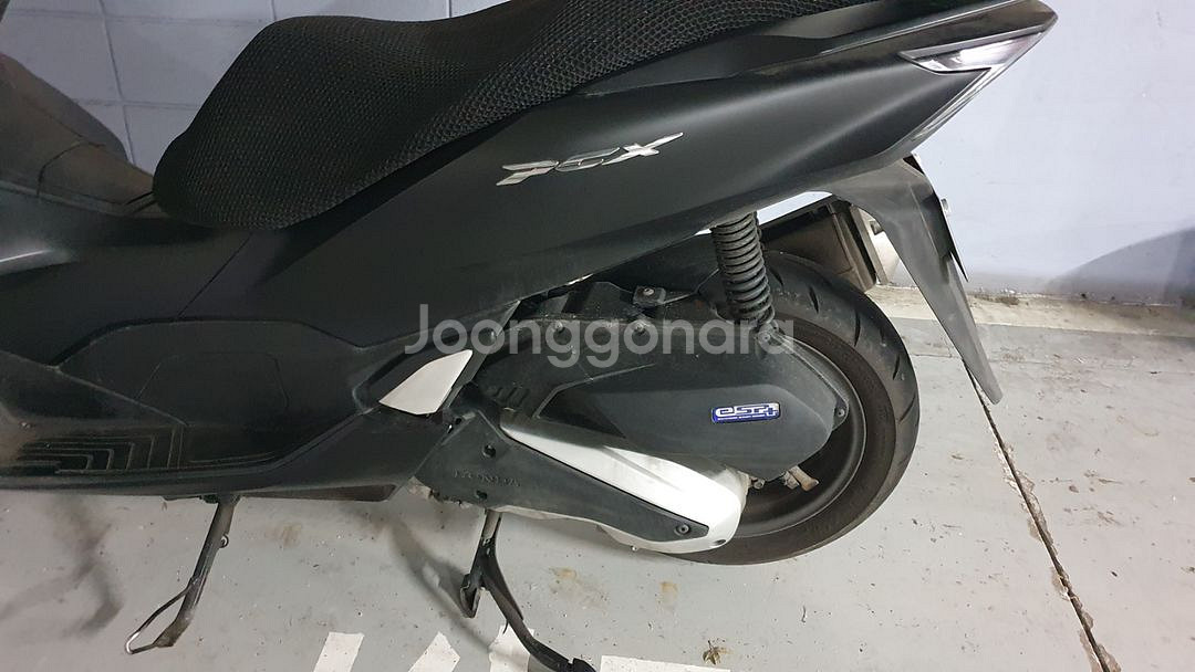 PCX 2021년식 ABS 블랙 처분합니다.--9