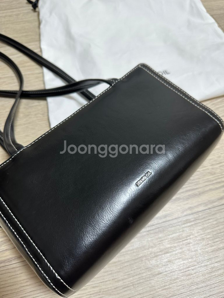 스탠드오일 포스트백 스티치블랙--1