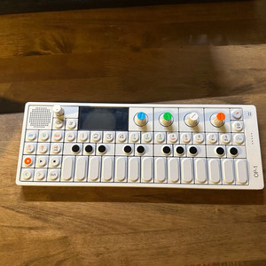 teenage engineering OP-1