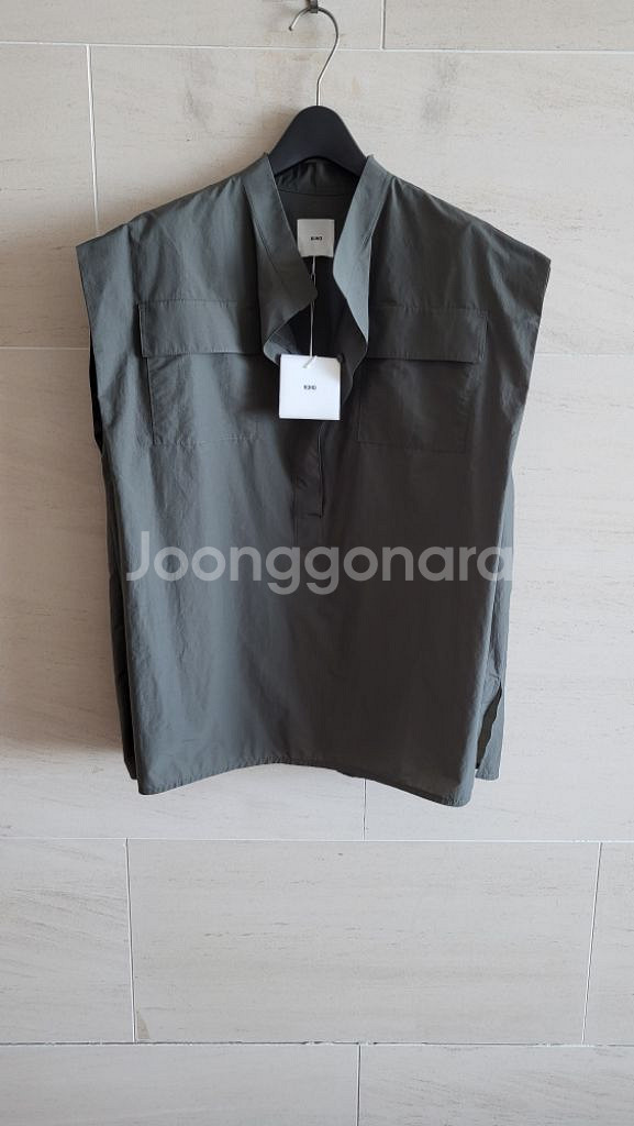 (정품) 구호(23ss) 라이트웨이트 슬리브리스 블라웃--3