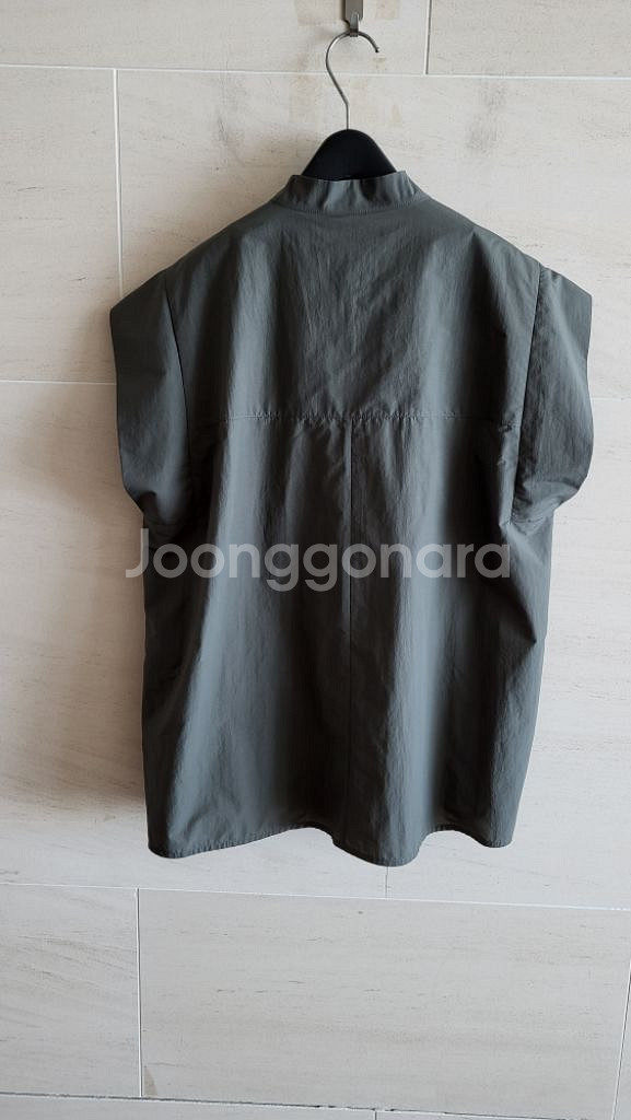 (정품) 구호(23ss) 라이트웨이트 슬리브리스 블라웃--8